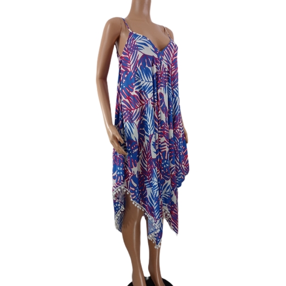 - Goa Beachwear Floral Cover-up - with Spaghetti - Picture 2 of 4